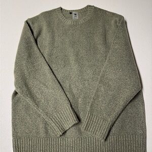 Men's Green Sweater